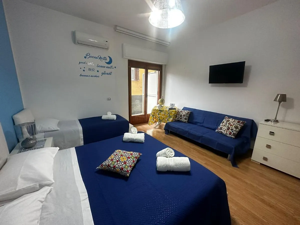 Iris Room Palermo Italia