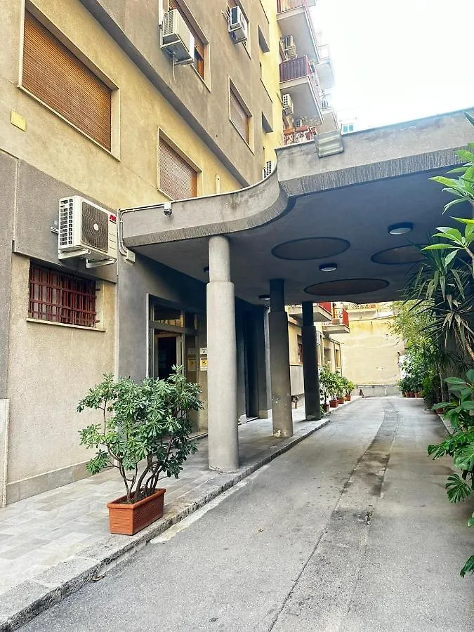 Affittacamere Iris Room Palermo Italia